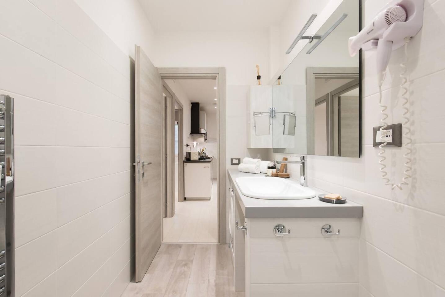 Romeeyes2020 Apartman Kültér fotó