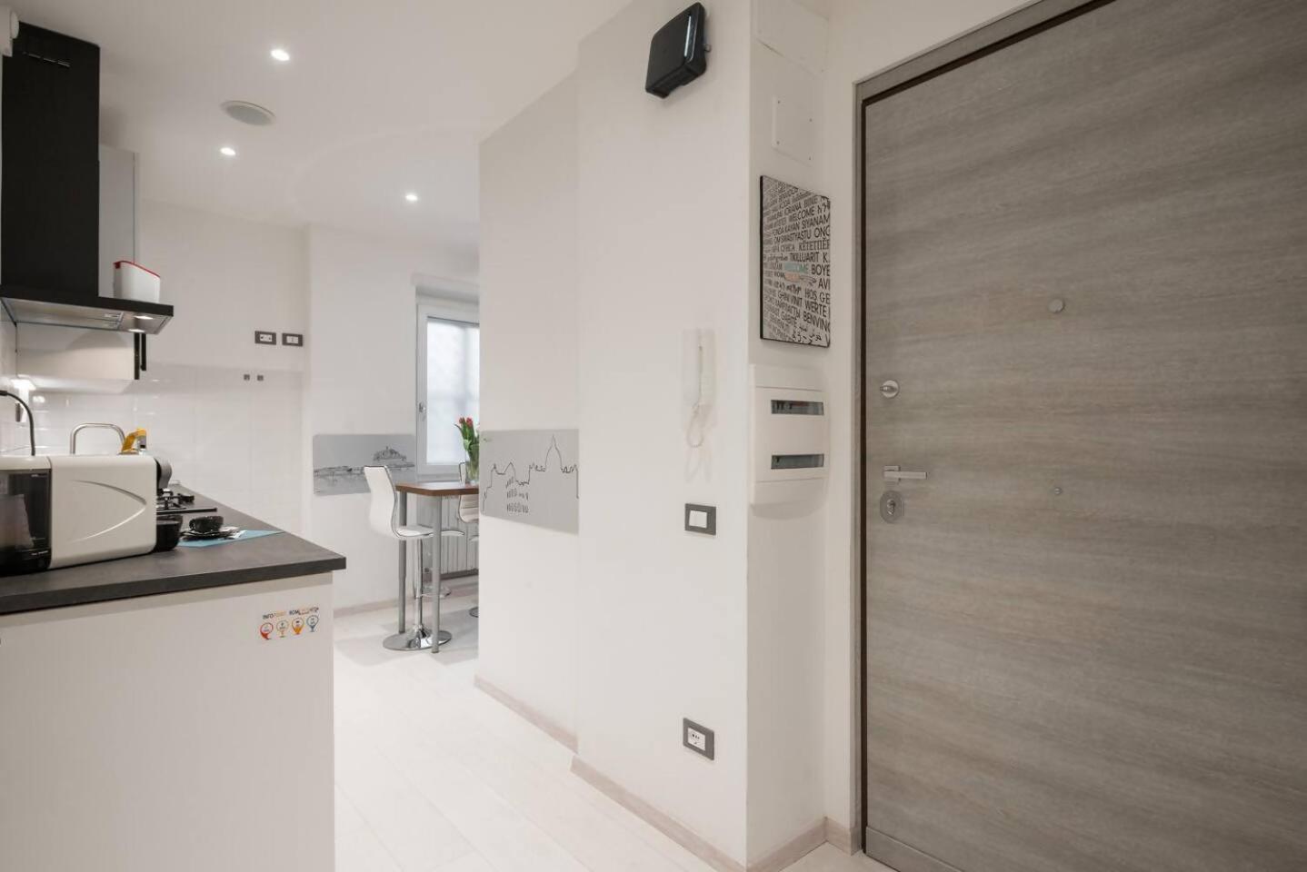 Romeeyes2020 Apartman Kültér fotó
