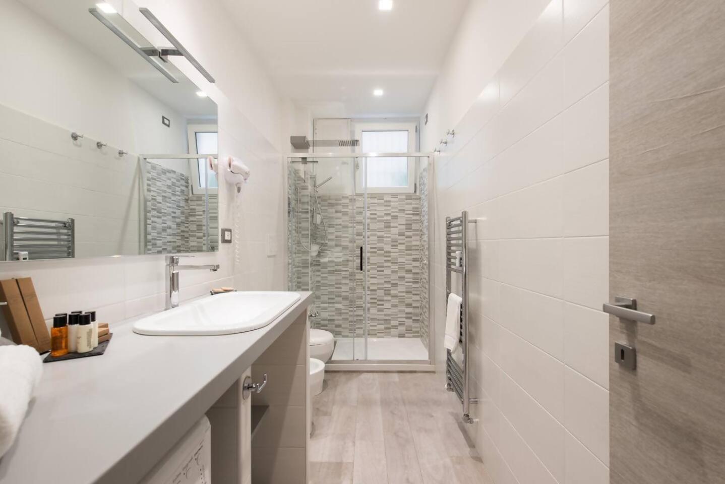 Romeeyes2020 Apartman Kültér fotó